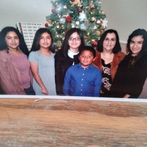 Meet your Posher, Ramona